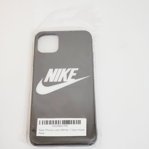 Nike Shiny Hard Acrylic Cell Case iPhone 11pro Max - Picture 5 of 6